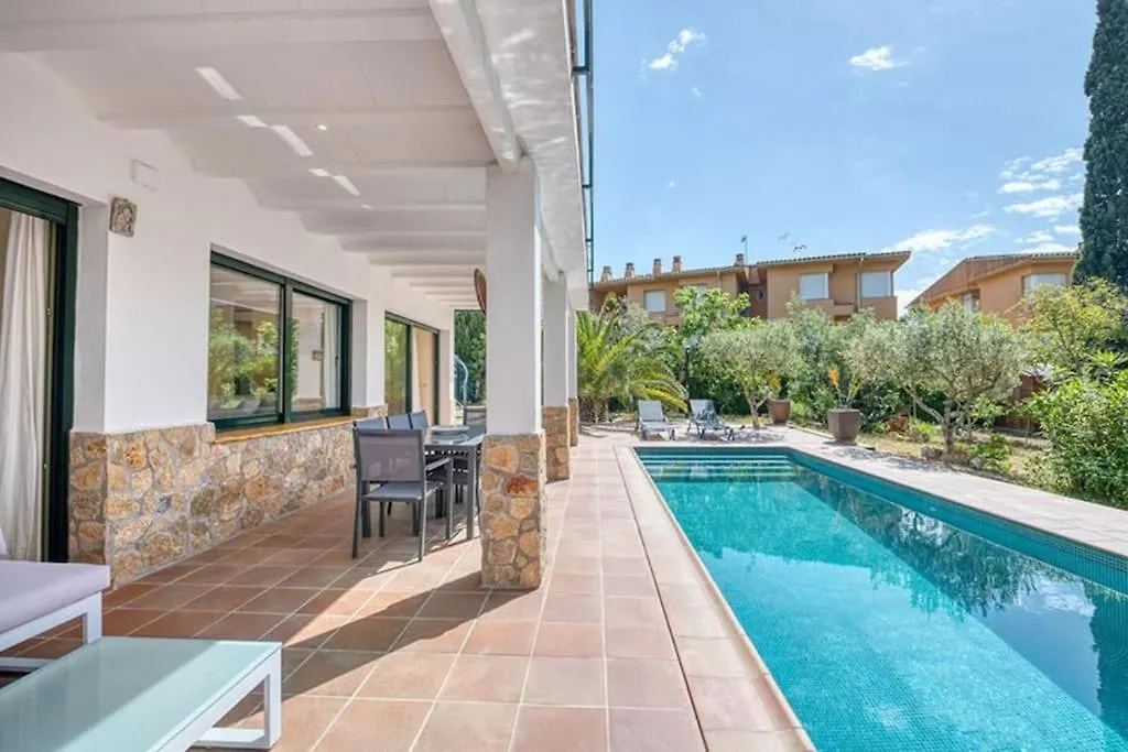 פאלאפרוג'ל Villa Martina