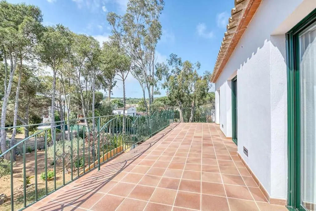 פאלאפרוג'ל Villa Martina בית נופש